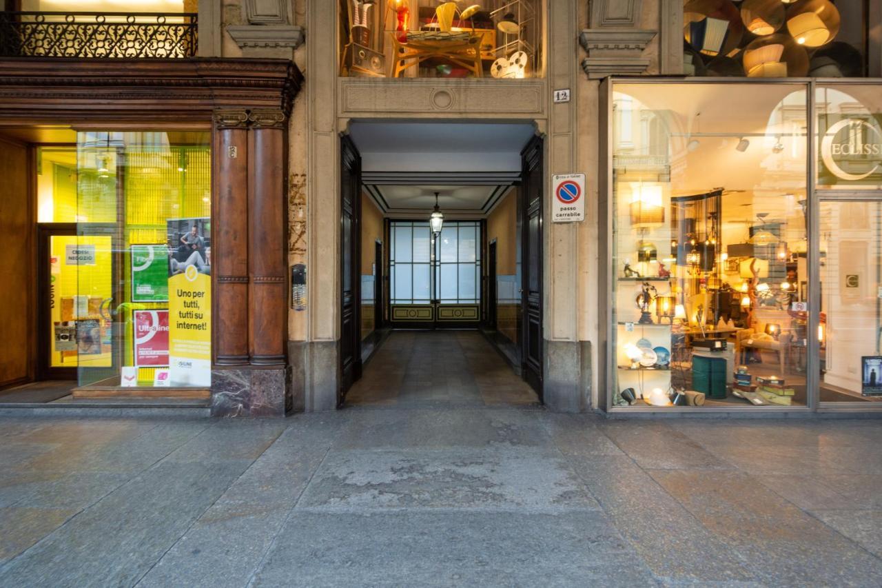 Stylish Apartment In The Heart Of Torino Exterior photo